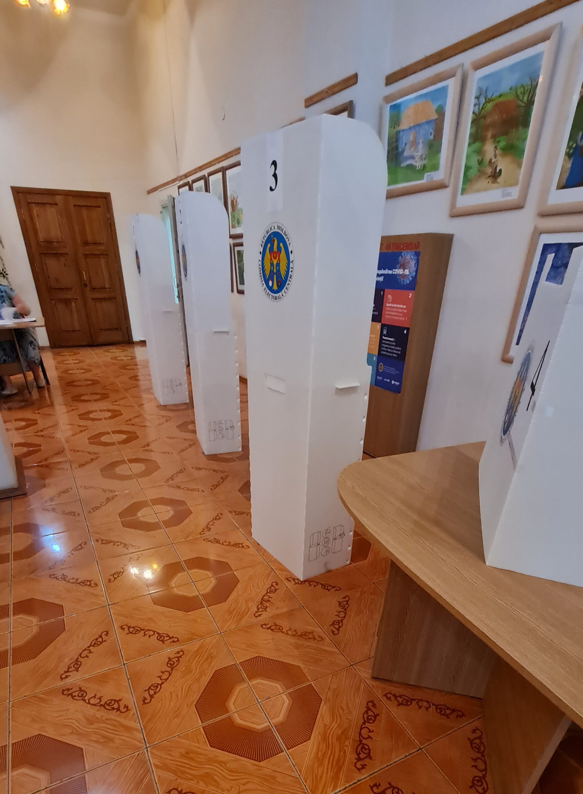 Despre participarea la vot la câteva secții din orașul Ialoveni 1 20210711 184846 scaled