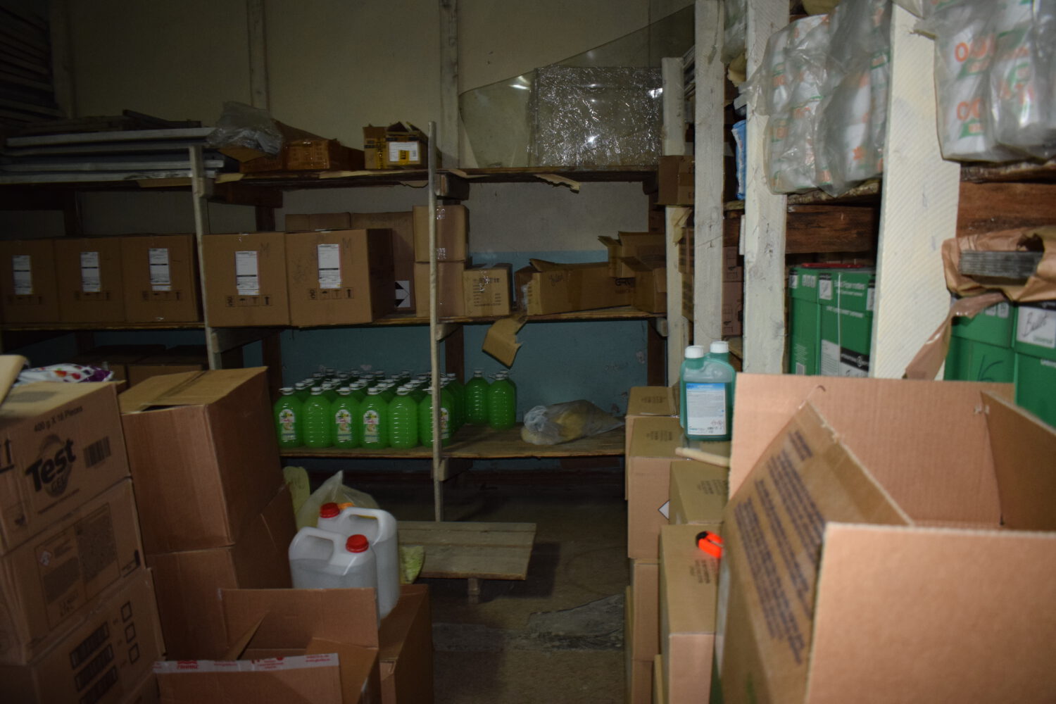 GALERIE FOTO// Spitalul raional Ialoveni a rămas FĂRĂ „bucătărie”. Vor apela la servicii de catering private 14 Depozitul de produse de igiena si curatenie 2
