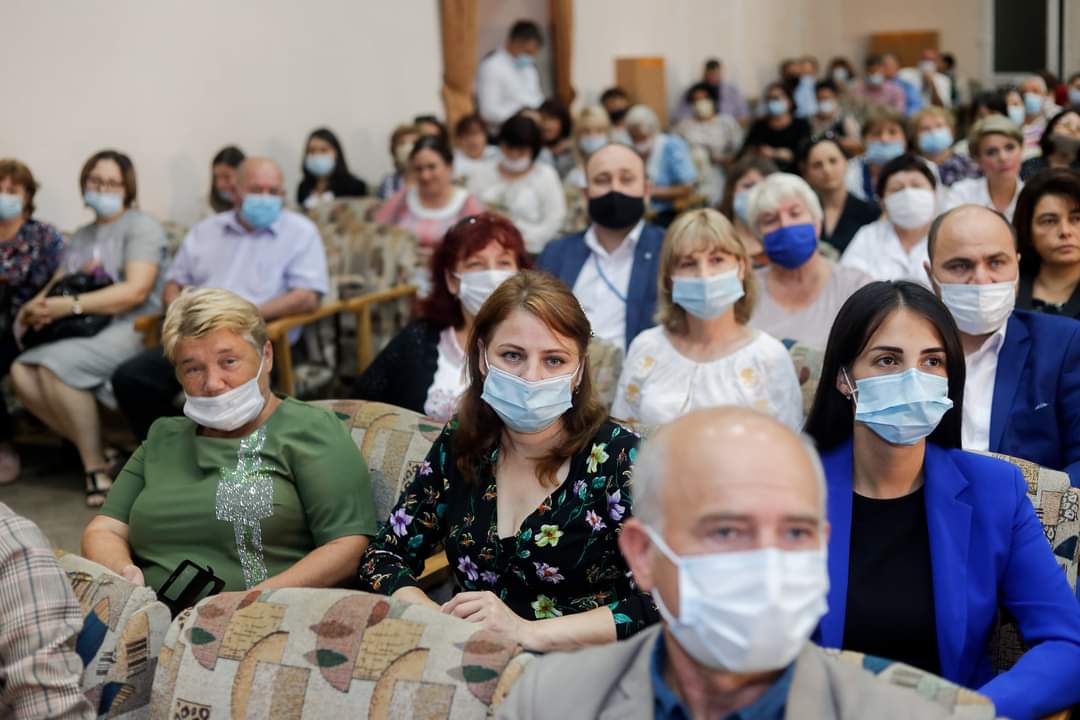 Galerie FOTO// Mesajul președintei Maia Sandu după vizita la Ialoveni 4 Maia Sandu intalnire cu apl si educatie3