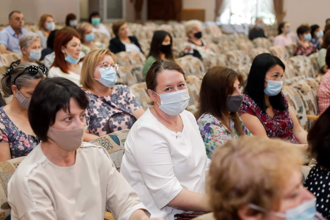 Galerie FOTO// Mesajul președintei Maia Sandu după vizita la Ialoveni 5 Maia Sandu intalnire cu apl si educatie4