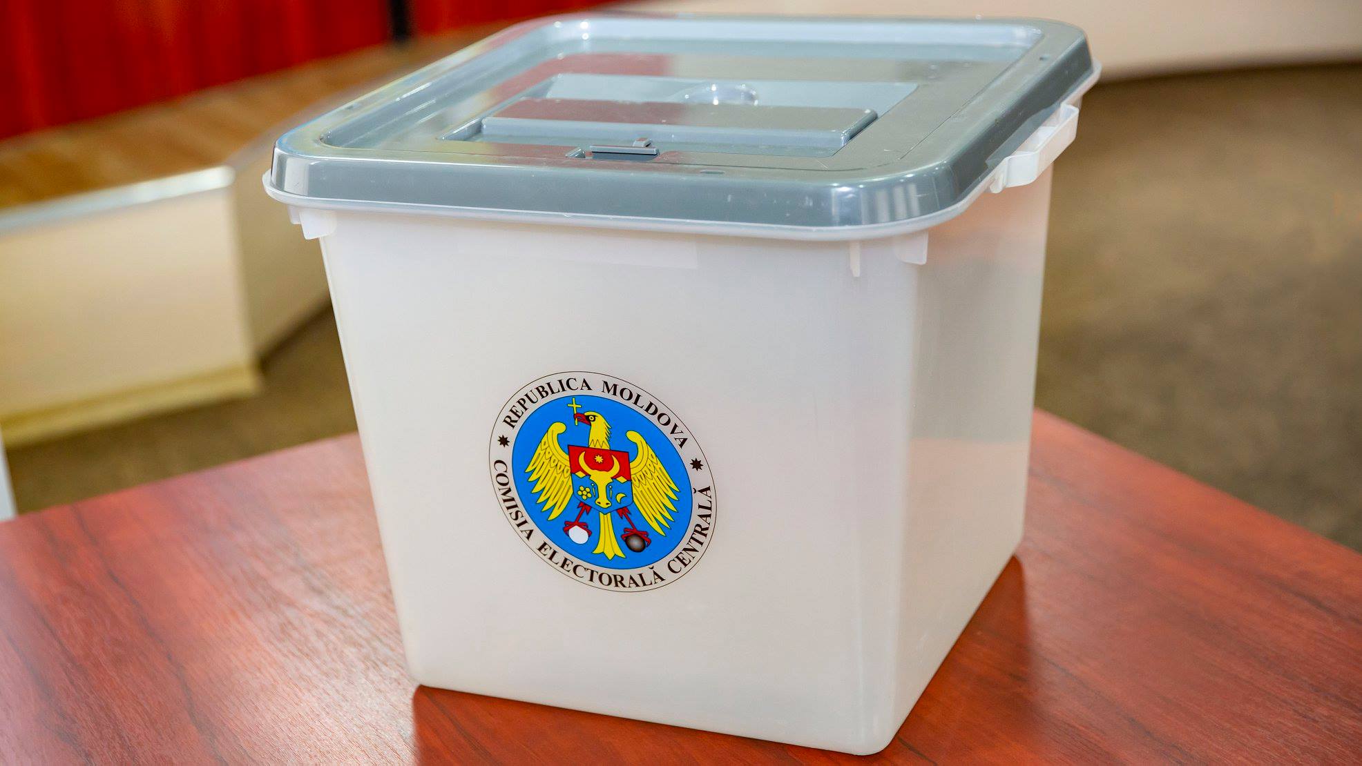 UPDATE: Alegeri parlamentare anticipate. Aproape jumătate din ialoveneni au ieșit astăzi la vot 1 cms image 000099004