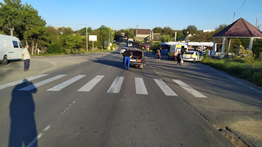 O copilă de 10 ani a fost lovită de un automobil la zebra de la podul BTA-16 1 Accident pod atb copil 1
