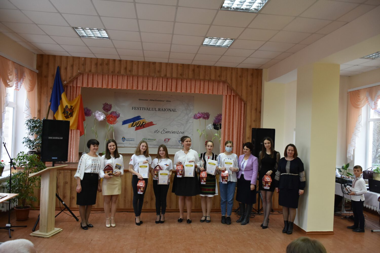 FOTO// Festivalul raional „Dor de Eminescu”, Ediția I. Cine sunt laureații concursului 6 271959683 4619453434820374 5090306966540027126 n