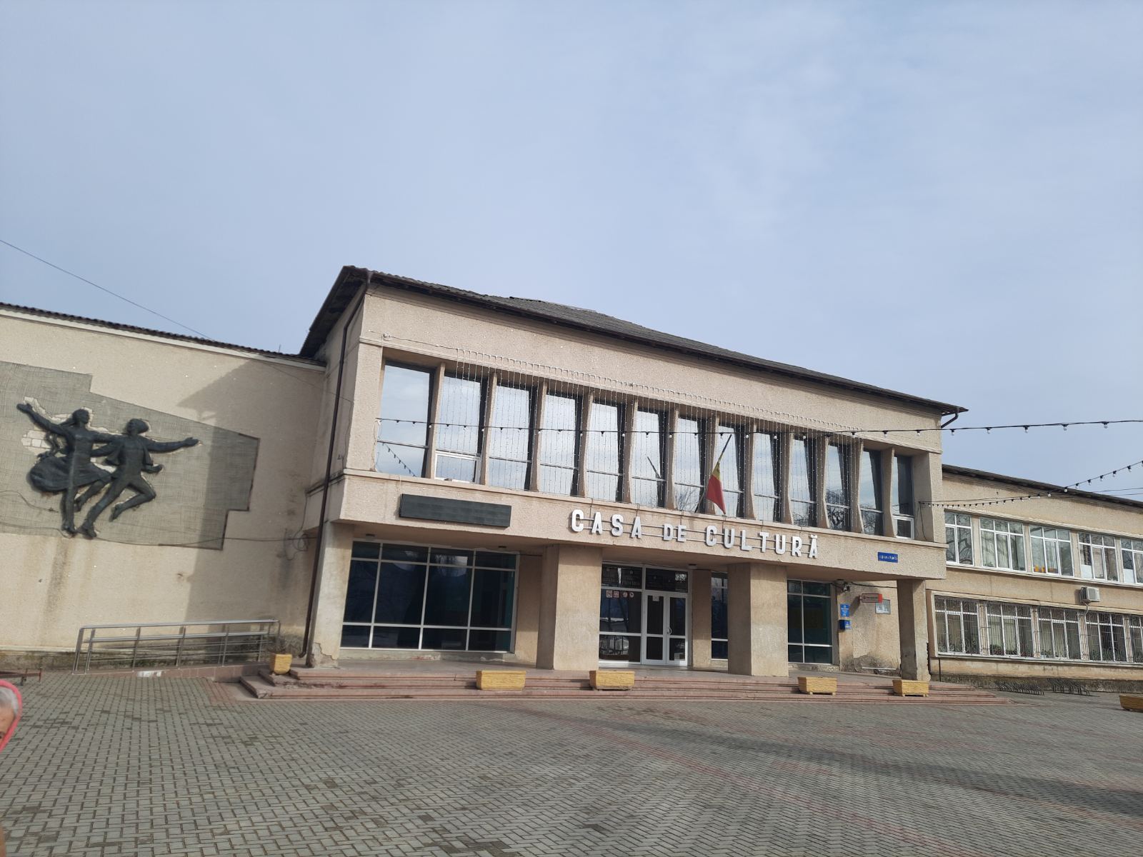 DOC// Primăria Horești vrea să dea în arendă un spațiu din Casa de Cultură și să vândă la licitație un teren agricol 1 viber image 2022 02 01 12 43 53 144