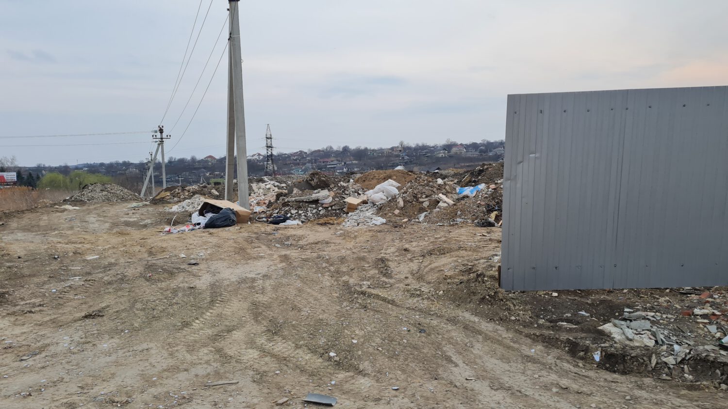 Solicitare de modificare PUG pentru construcția pe strada Gagarin a unui complex de locuințe cu regim mic de înălțime 8 teren Gagagrin regim mic de inaltime 2