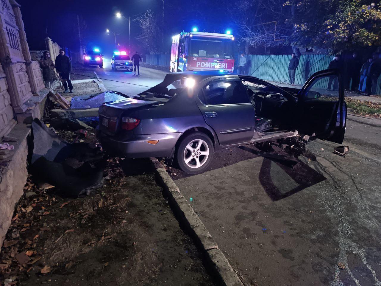 Accident în orașul Ialoveni. A fost nevoie de intervenția salvatorilor pentru lucrări de descarcerare 2 314914059 517861036643957 2242556958840822297 n