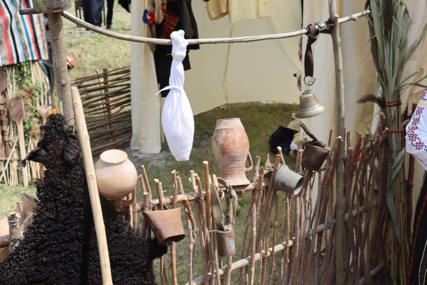 (GALERIE FOTO)// Prima ediție a Festivalului „Colo-n vale pe imaș” s-a desfășurat la Ulmu 18 345587111 1043738473278201 7800404832824017239 n