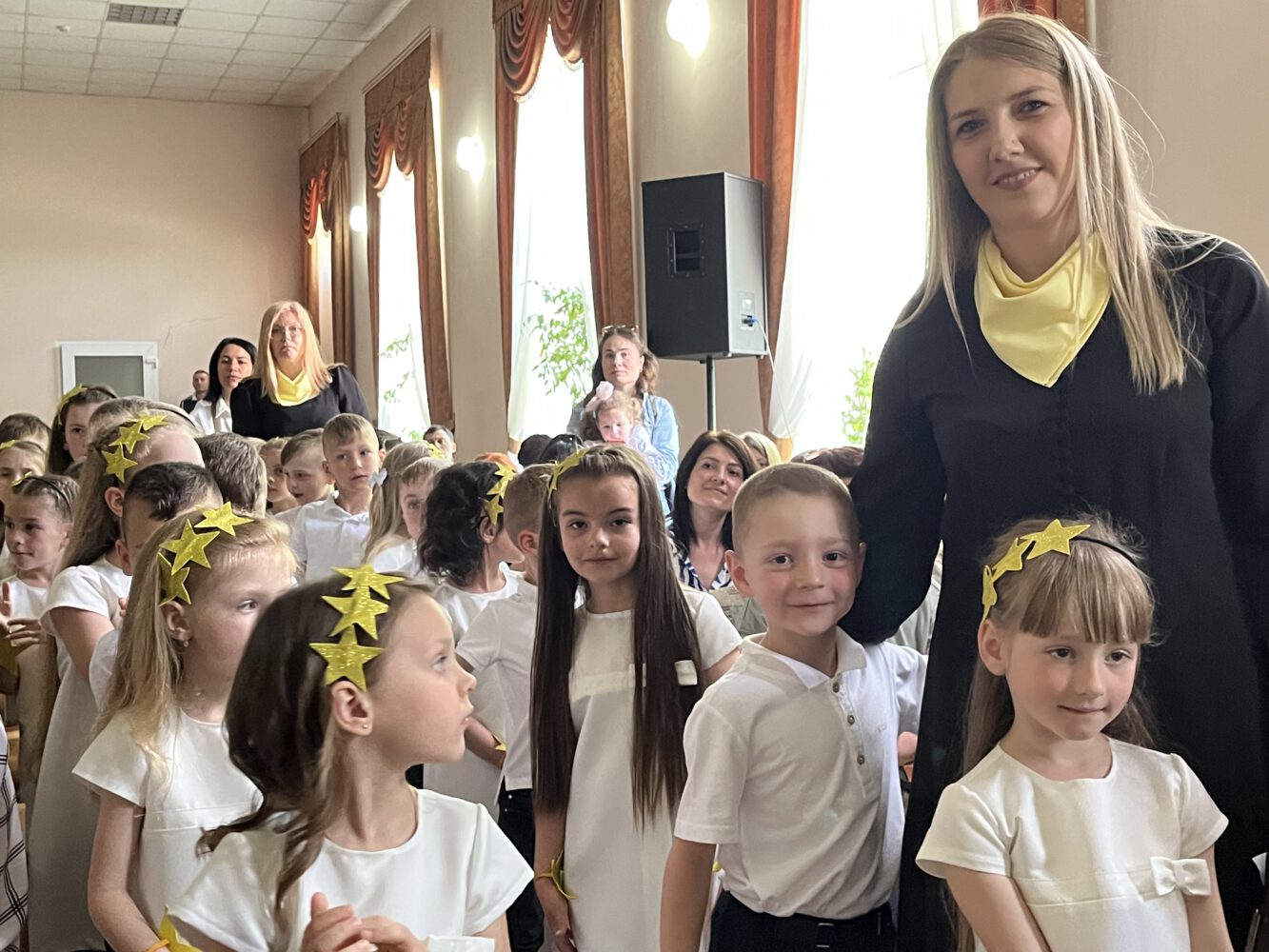 GALERIE FOTO. Absolvenții Grădiniței „Regina Maria” au susținut astăzi un concert la Casa de Cultură „Andrei Ungureanu” 19 IMG 5330