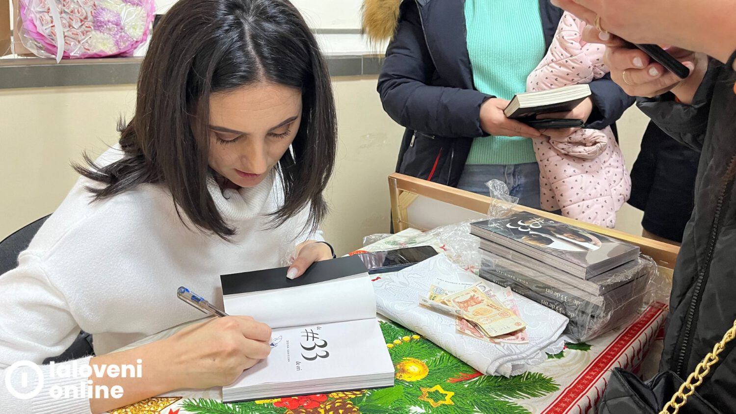 „Dar din dar se face rai”. Eveniment caritabil organizat de elevii Liceului Teoretic „Andrei Vartic” 6 1