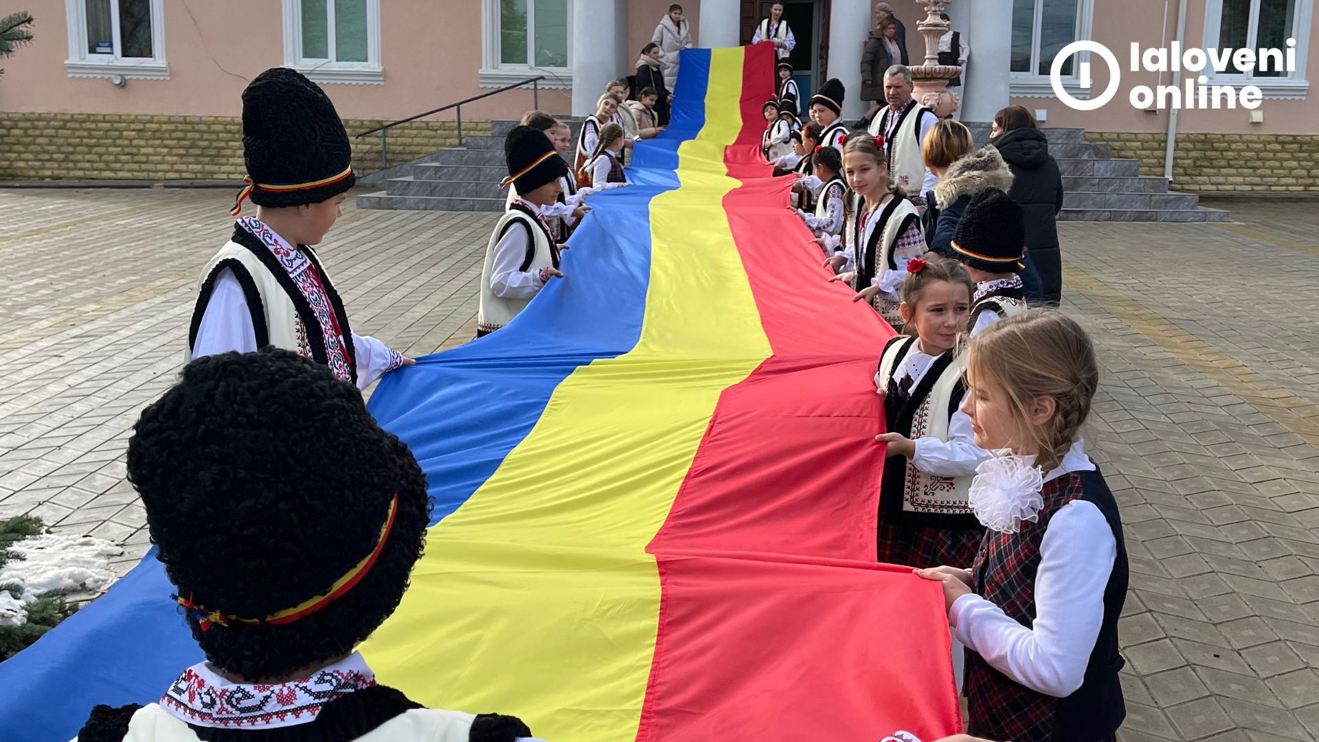 Ziua Națională a României, sărbătorită la Ruseștii Noi împreună cu oaspeți de onoare din comuna Domnești 1 Rusestii Noi 1 decembrie 2023.5