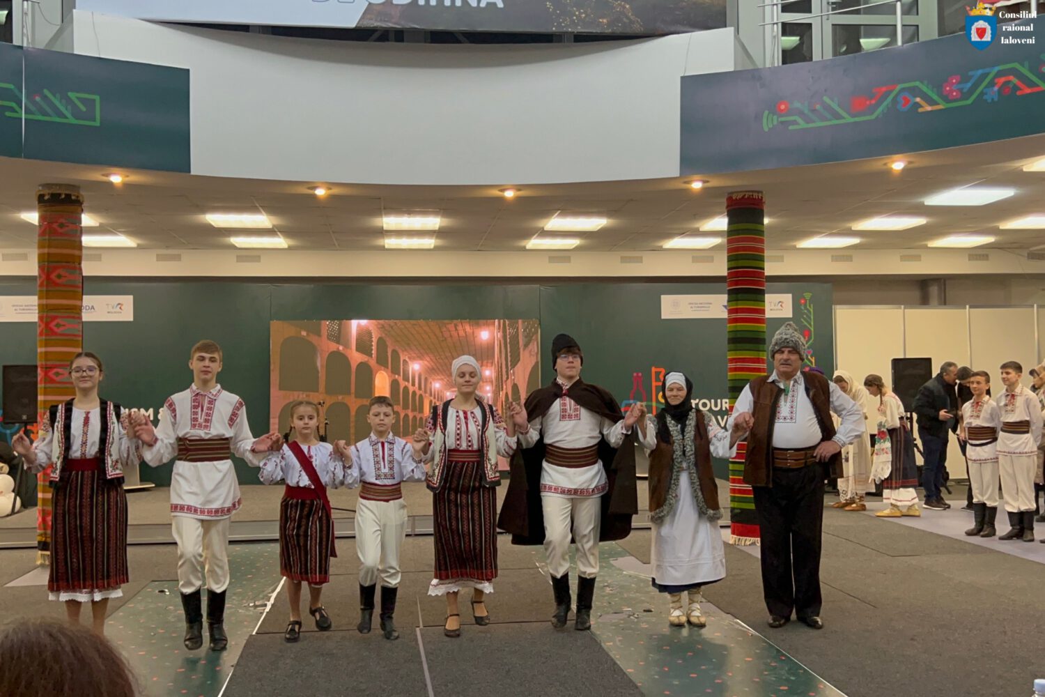 Raionul Ialoveni - locul III la Cea mai bună prezentare a destinației turistice 2 428491447 1156265629029724 8003245474534966558 n 1