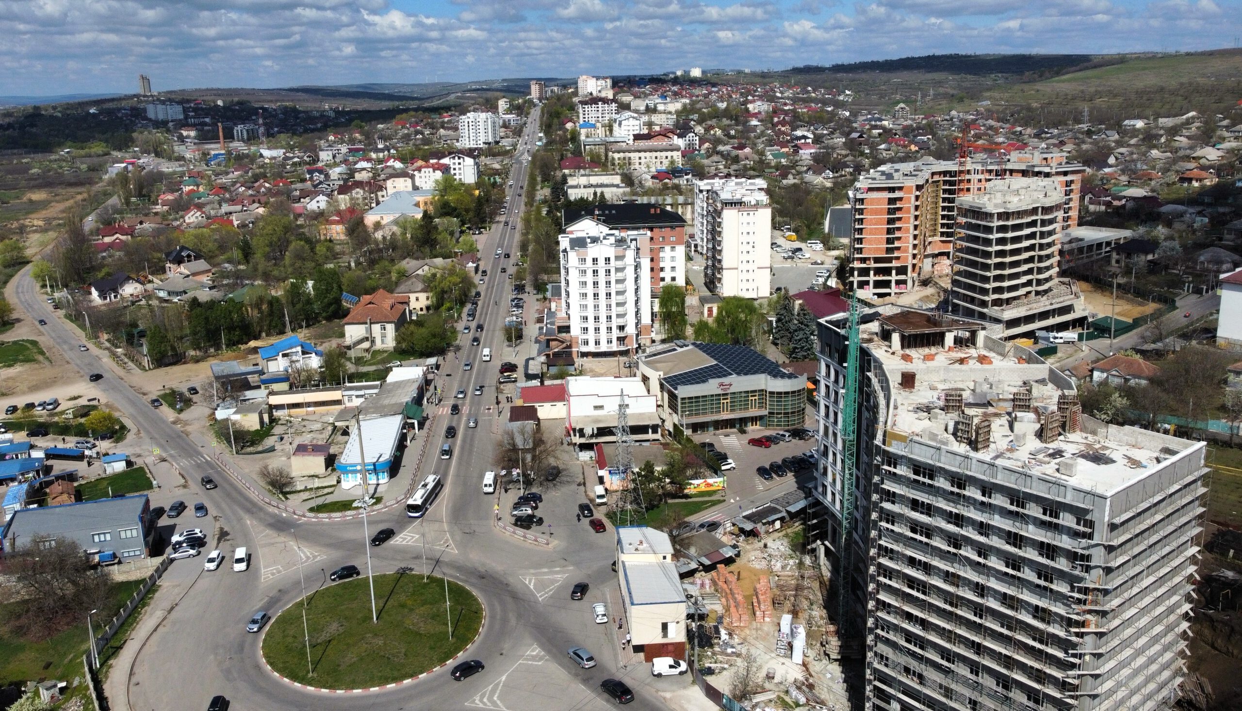 Construcțiile în orașul Ialoveni au sfidat pandemia și războiul 1 constructii ialoveni 2024 scaled