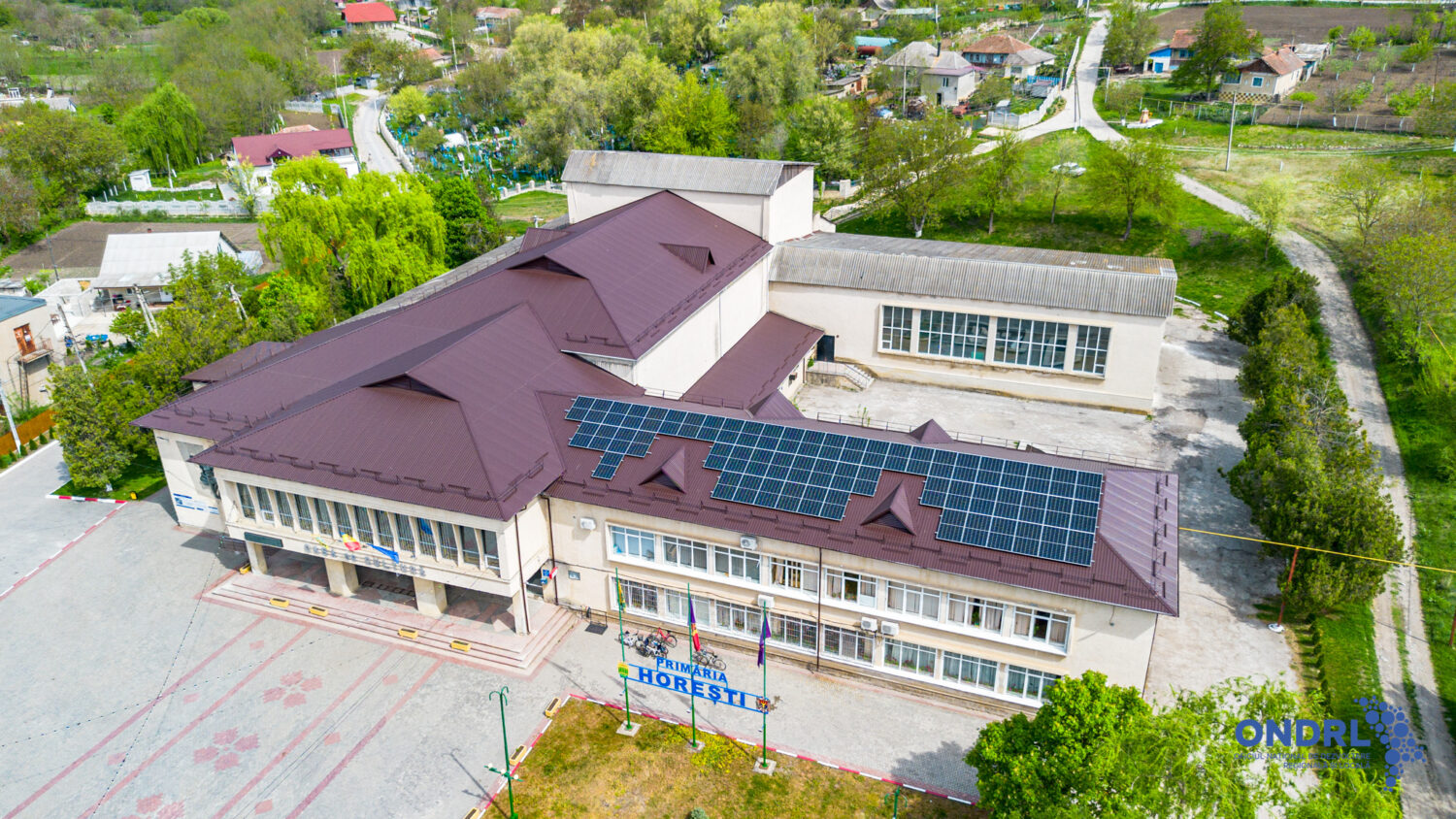FOTO// Casa de Cultură din Horești reabilitată în cadrul programului ”Satul European” 3 casa de cultura horesti 2024 3