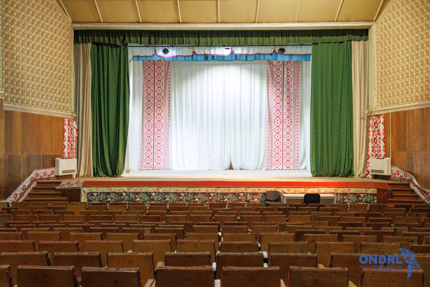 FOTO// Casa de Cultură din Horești reabilitată în cadrul programului ”Satul European” 5 casa de cultura horesti 2024 5