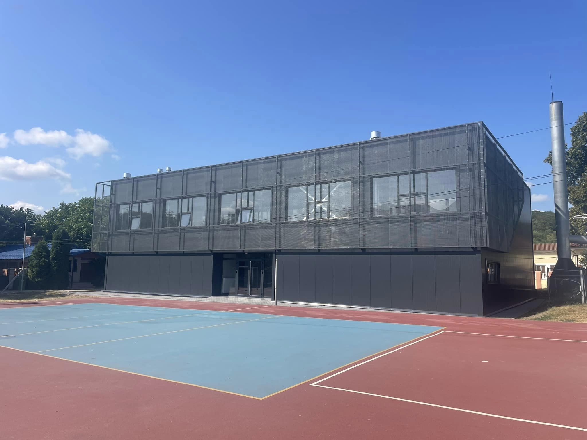 Un nou Complex Sportiv construit în cadrul programului Satul European, la Nimoreni 1 complex sportiv nimoreni 1