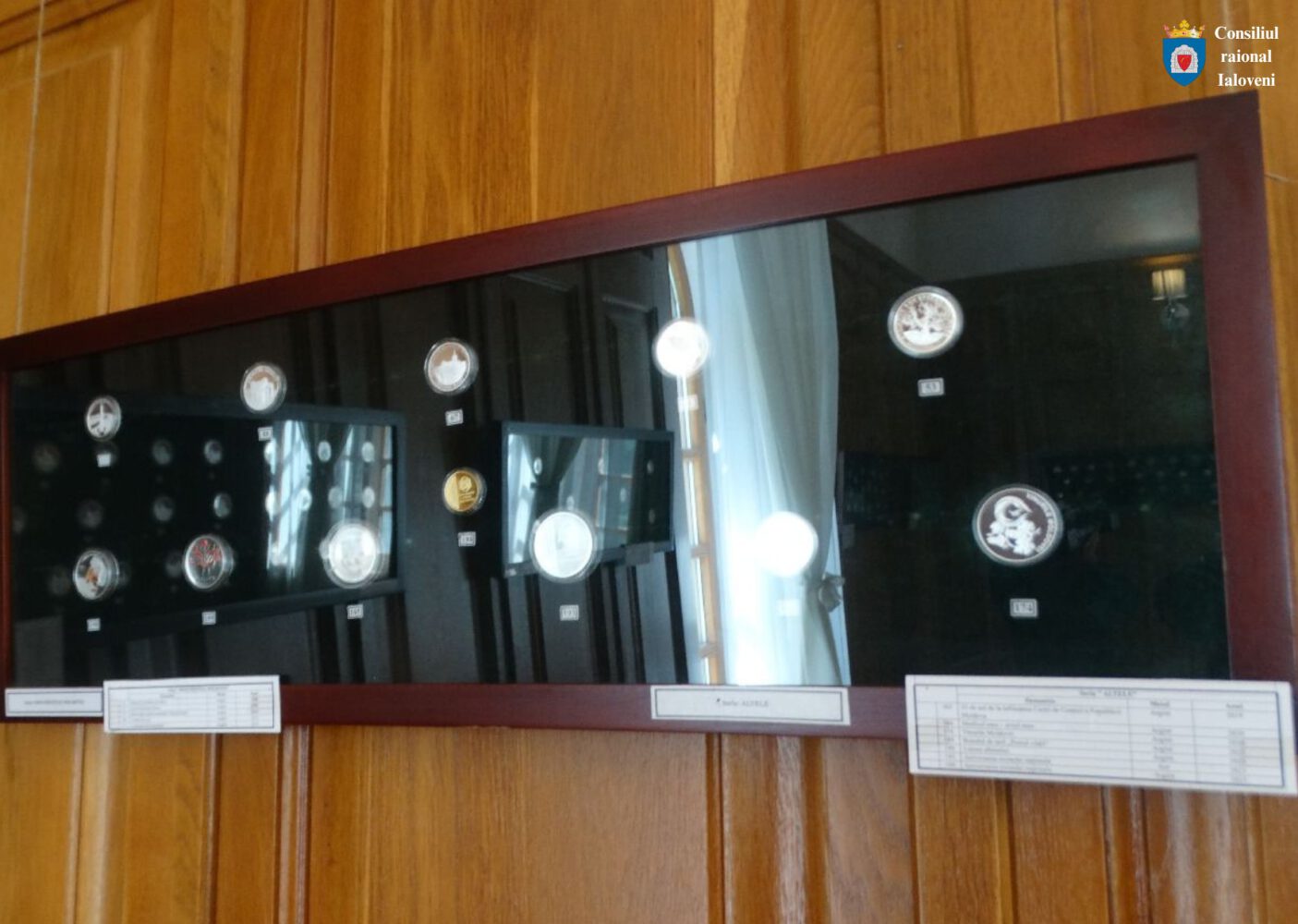 Galeria colecțiilor „Petru Costin” a vernisat o expoziție de monede în municipiul Buzău, România 2 461837965 1325251875464431 9056140219353014875 n