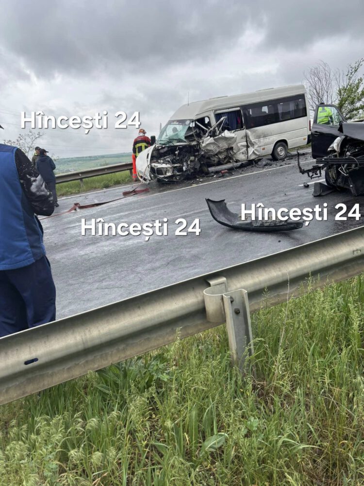 Accident în apropiere de satul Bardar. Șase persoane au ajuns la spital 5 accident bardar mai 2025 5 1