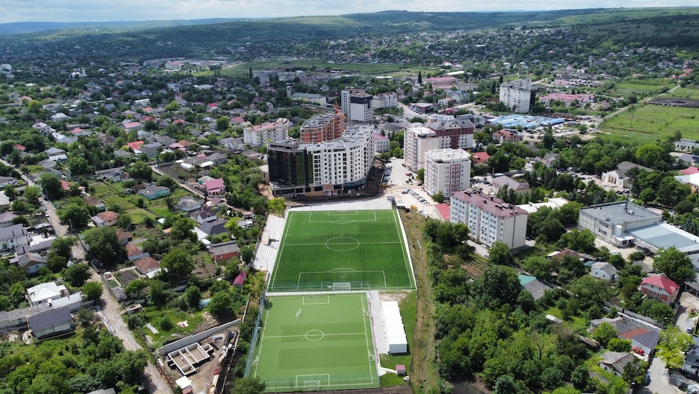 Cele două stadioane raionale din Ialoveni pot fi închiriate: autoritățile au stabilit tarifele de arendă 1 stadion raional ialoveni 2025