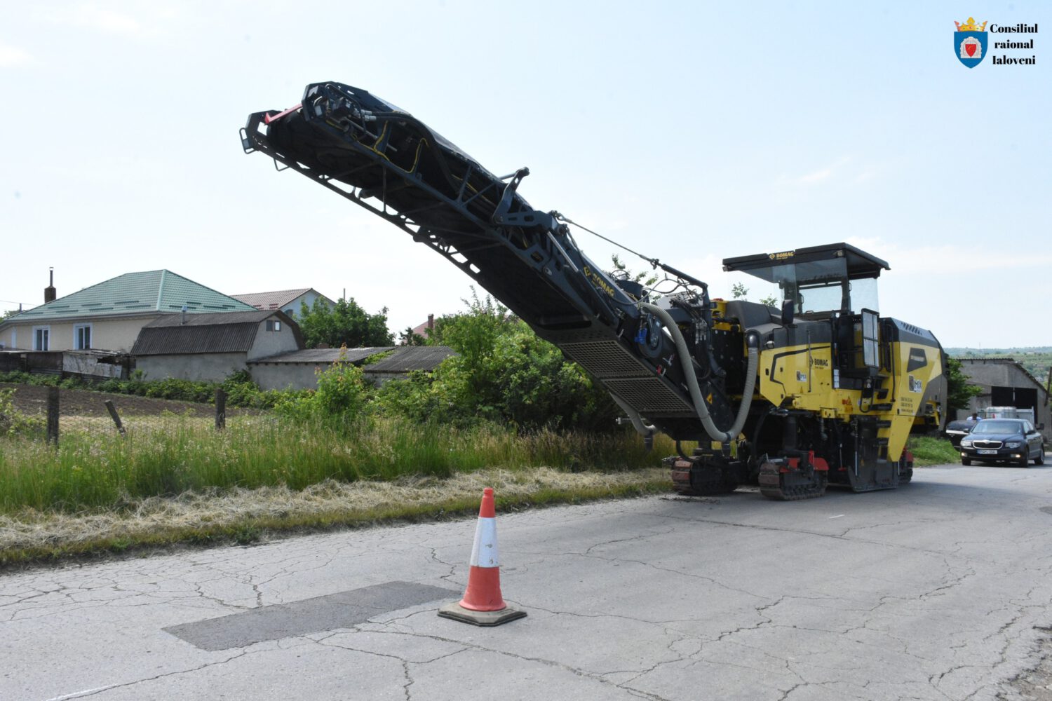 Atenție șoferi: Lucrări de reparație pe drumul L-469, în localitatea Piatra Albă 2 503874553 1527825435207073 8080031485502984278 n