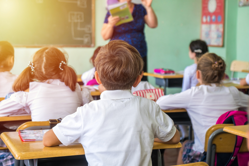 Ministerul Educației testează revenirea la note în clasa a IV-a 1 elevi clasa I