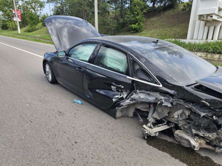 FOTO// Accident, la intrarea în orașul Ialoveni 3 img 8088 1