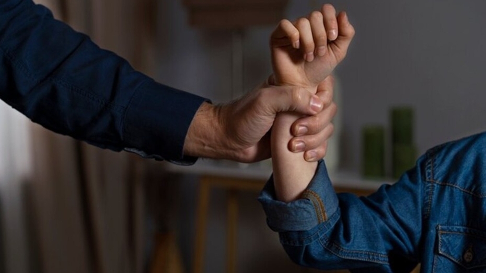 Bărbat din raionul Ialoveni, condamnat pentru violență în familie. Justiția a stabilit 130 de ore de muncă în folosul comunității 1 violenta domestica pojareni 2025