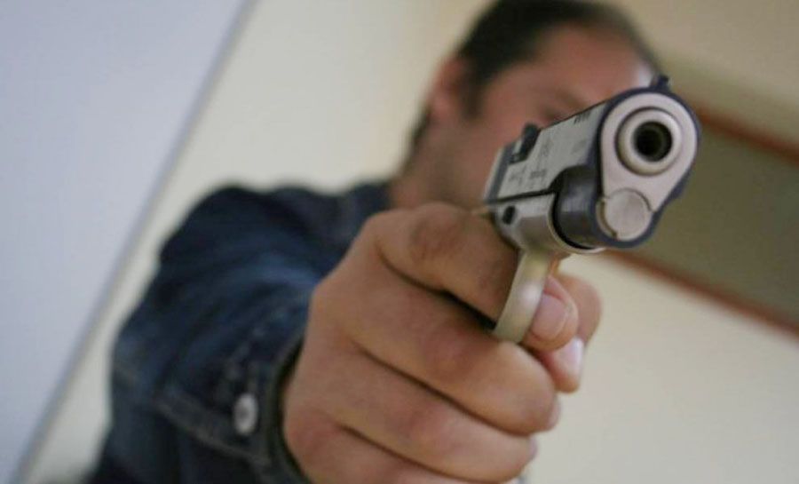 amenintare pistol simbol