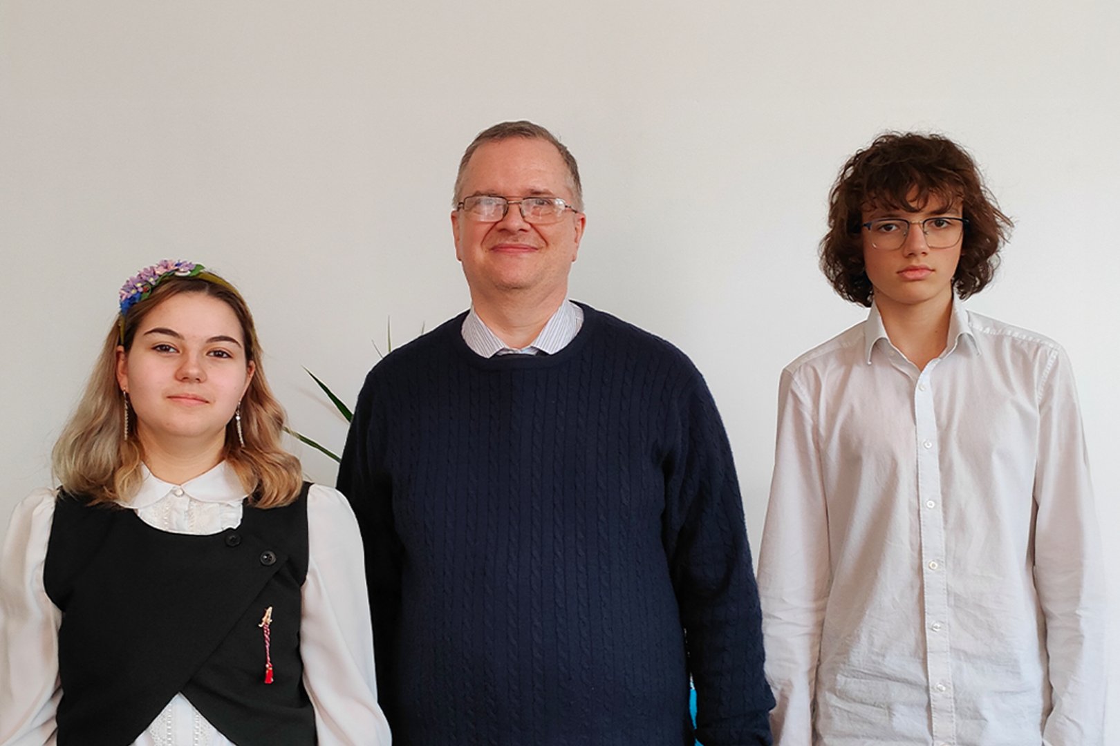 Doi elevi din Moldova – pe locul 1 în lume: au creat tutor AI pentru elevi 1 AI TEAM.png