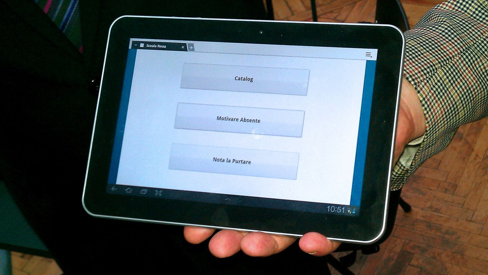 Câte școli din raionul Ialoveni implementează Catalogul Electronic 1 Foto pentru tiri 2 1