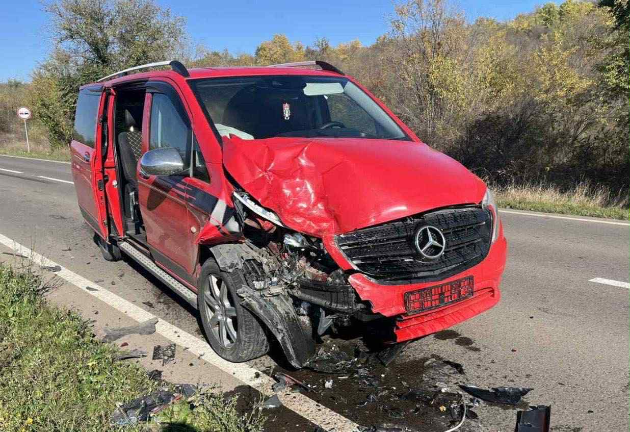 Accident cu implicarea unei mașini de poliție, în apropiere de Costești 2 d68e118d 4a39 4760 99df 6a0d28d4bdb1
