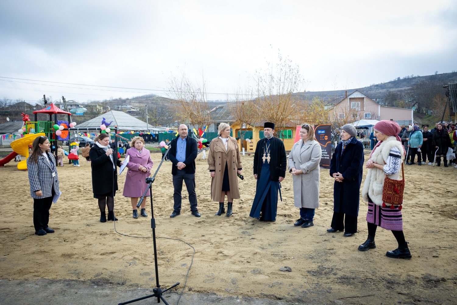 FOTO// Parc modern și cișmea istorică renovate la Ruseștii Noi cu sprijinul Elveției 6 parc cismea rusestii noi 5