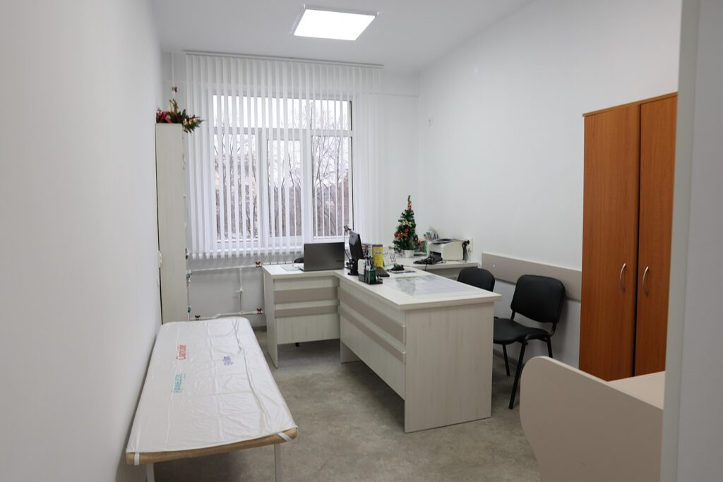 Centrul de Sănătate din Ialoveni, renovat și modernizat 1 ialoveni centru medical 1024x683 1