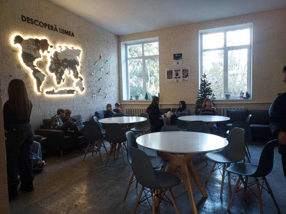 liceu suruceni hol 4