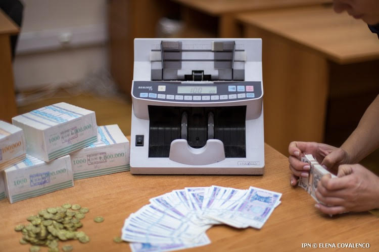 Din 2026, salariul minim este 6 300 de lei 1 bani 1