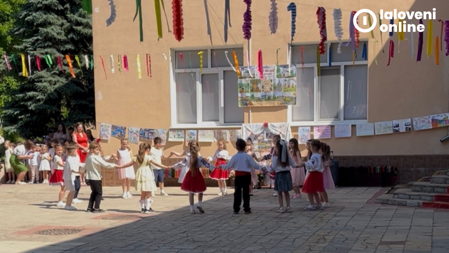 GALERIE FOTO // Orașul Ialoveni, elogiat astăzi la Grădinița Andrieș 11 15